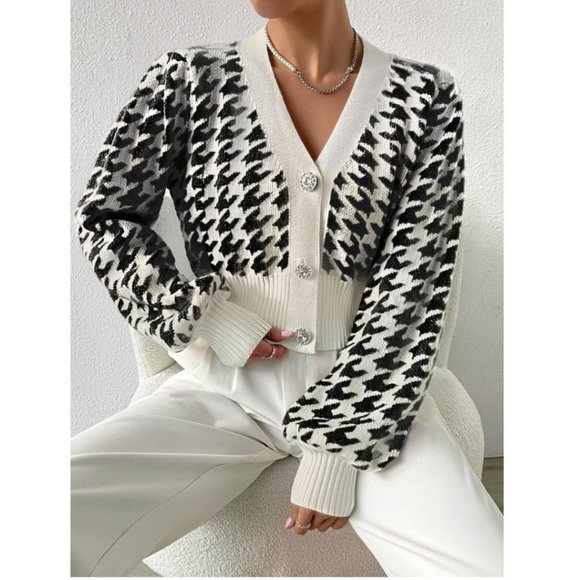 By Design Sweaters - Houndstooth Lantern Sleeve Cardigan Black/White